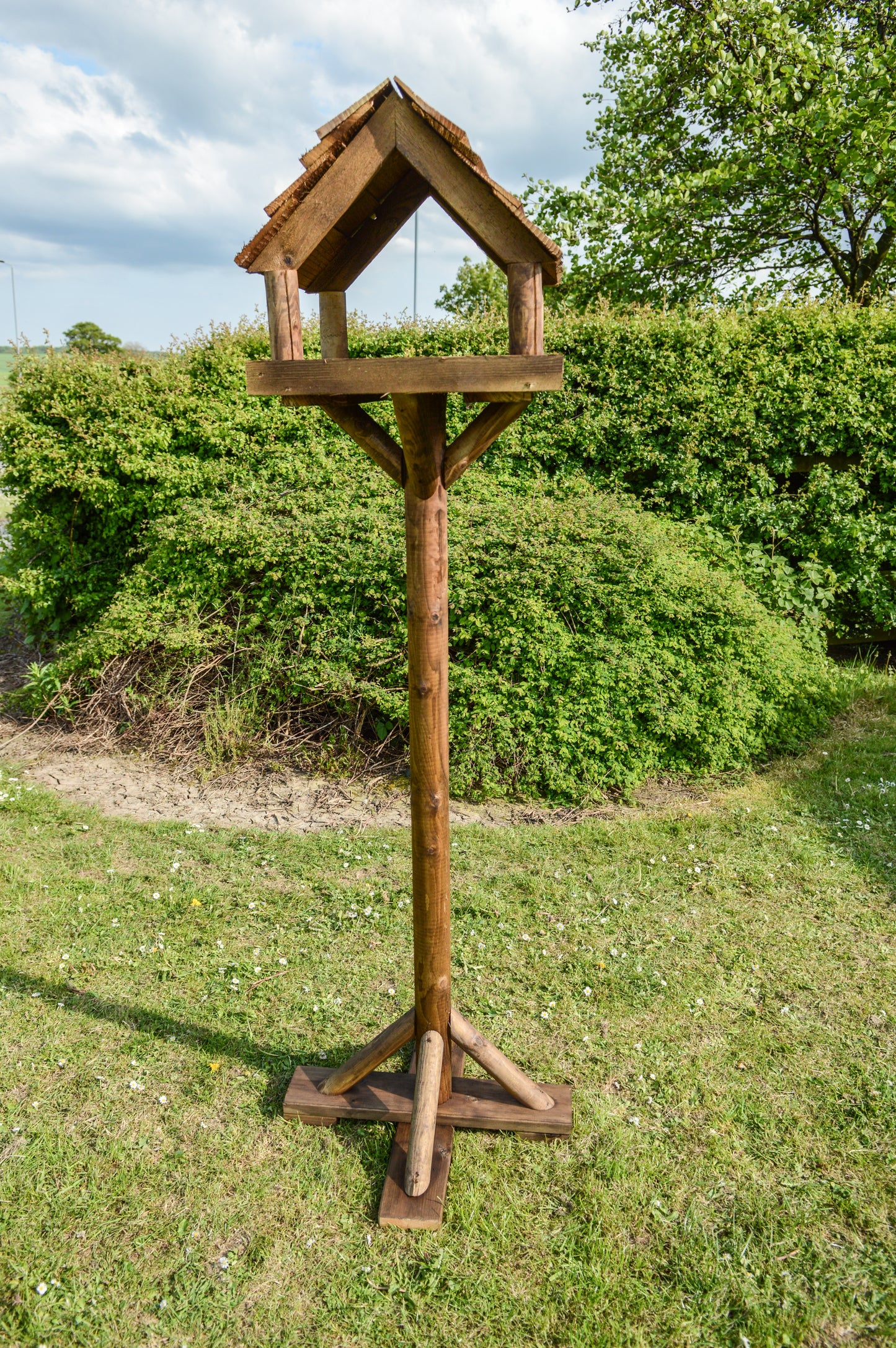 Bird table