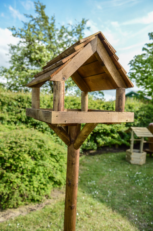Bird table