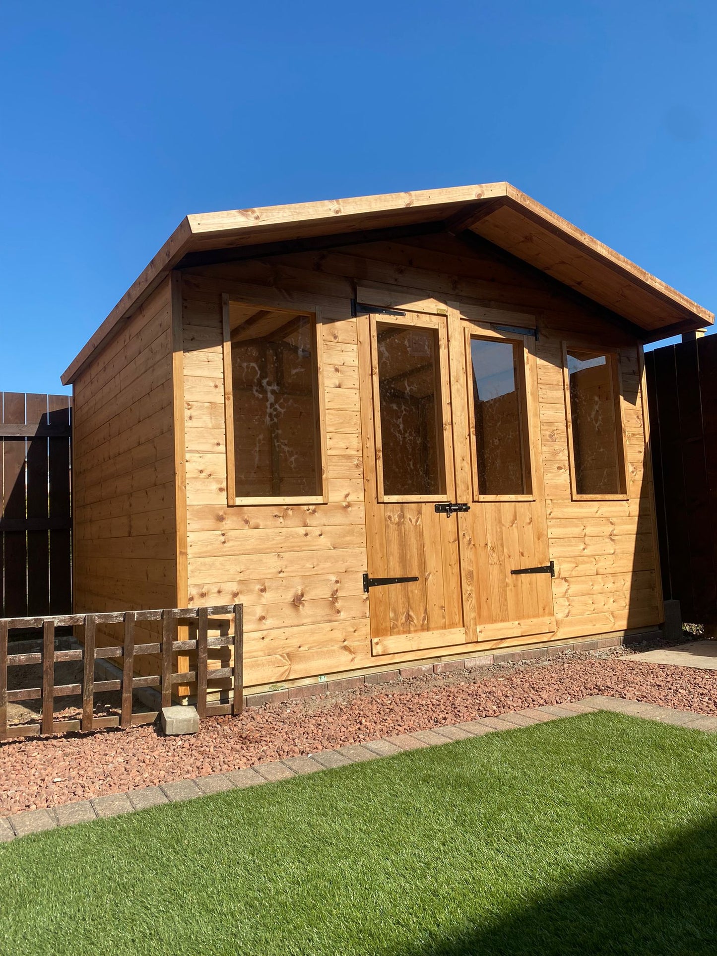 Sensibly-priced Timber Cabins / Summerhouses