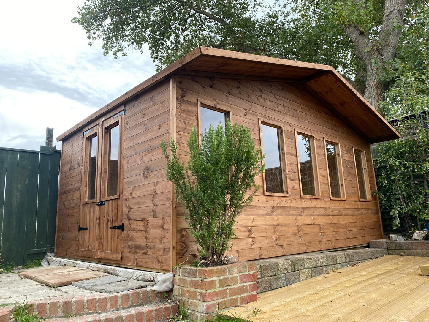 Sensibly-priced Timber Cabins / Summerhouses